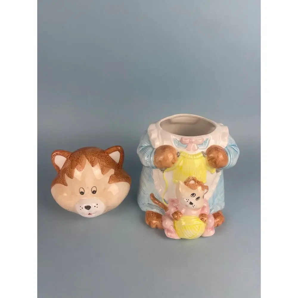 Mother Mama Cat with Kitten Cookie Jar Kitschy Anthropomorphic